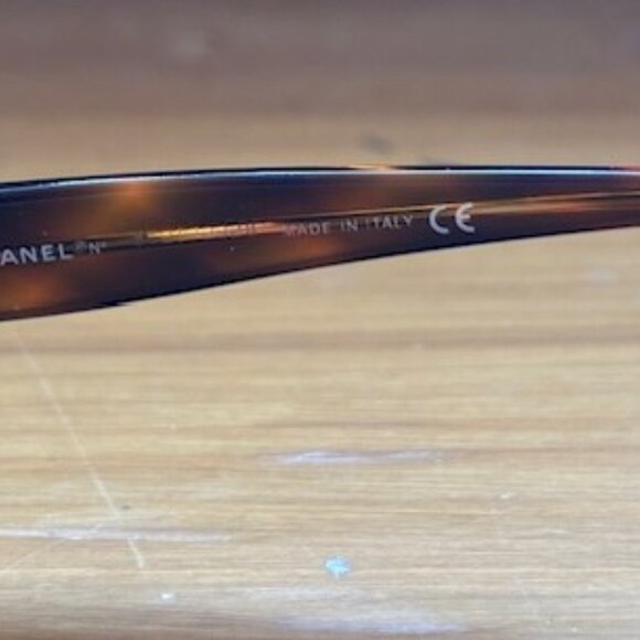 CHANEL eyeglass frames - Picture 6 of 7
